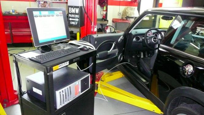 Check Engine light - BMW - Mercedes-Porsche-Diangostics-